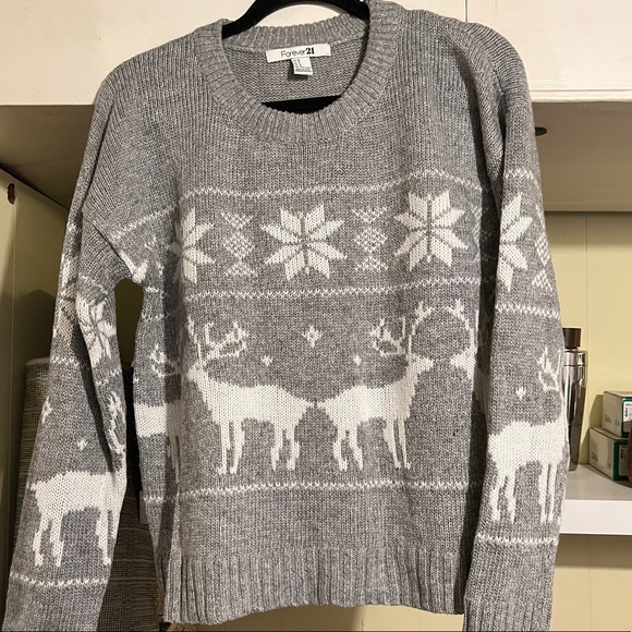 Neutral Holiday Sweater - Picture 1 of 7